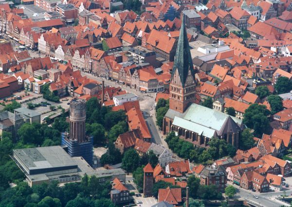 Mittelalterliches Spektakel rund um das Salz Lüneburg feiert vom 02