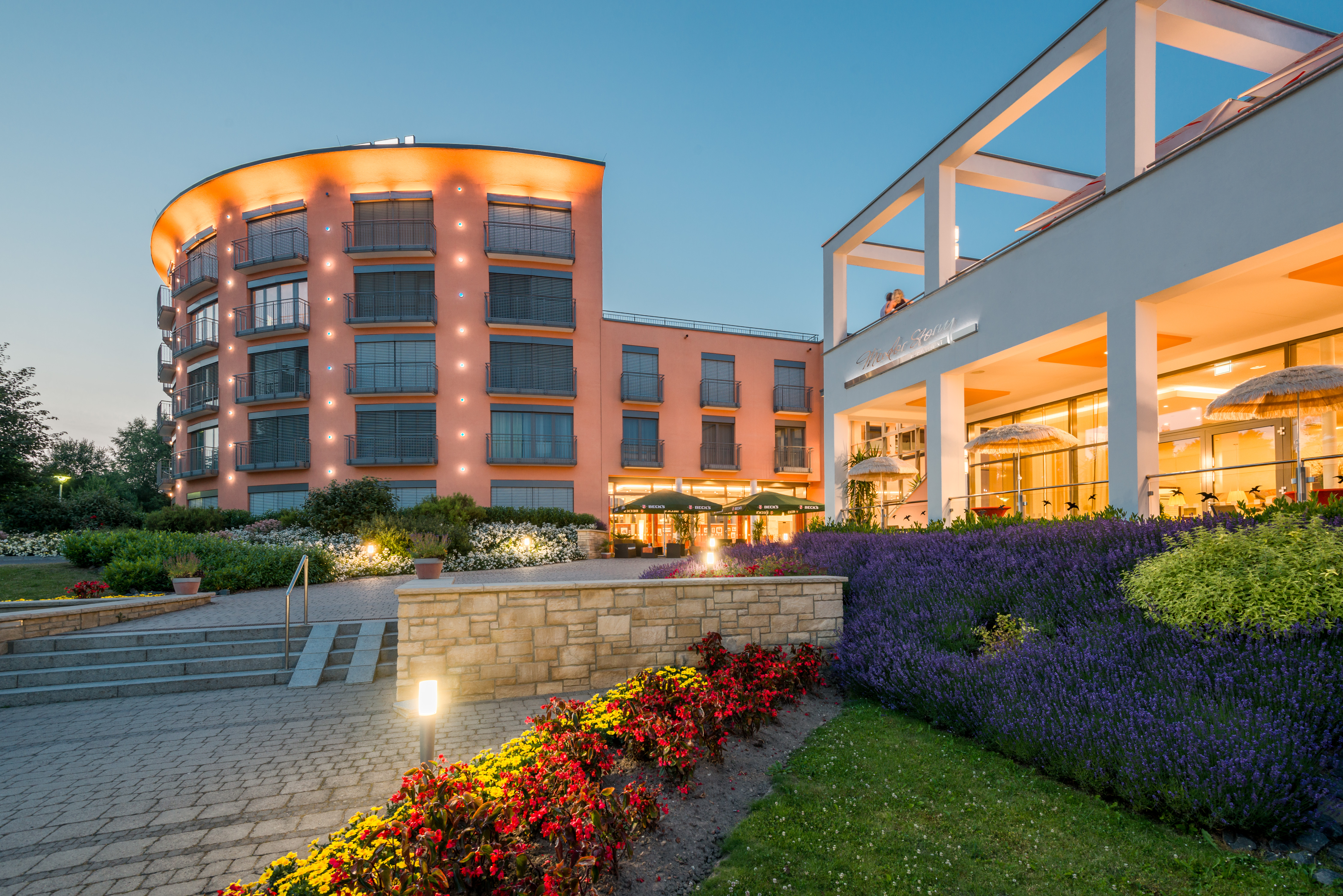 Außenansicht Hotel am Vitalpark, Heiligenstadt.
