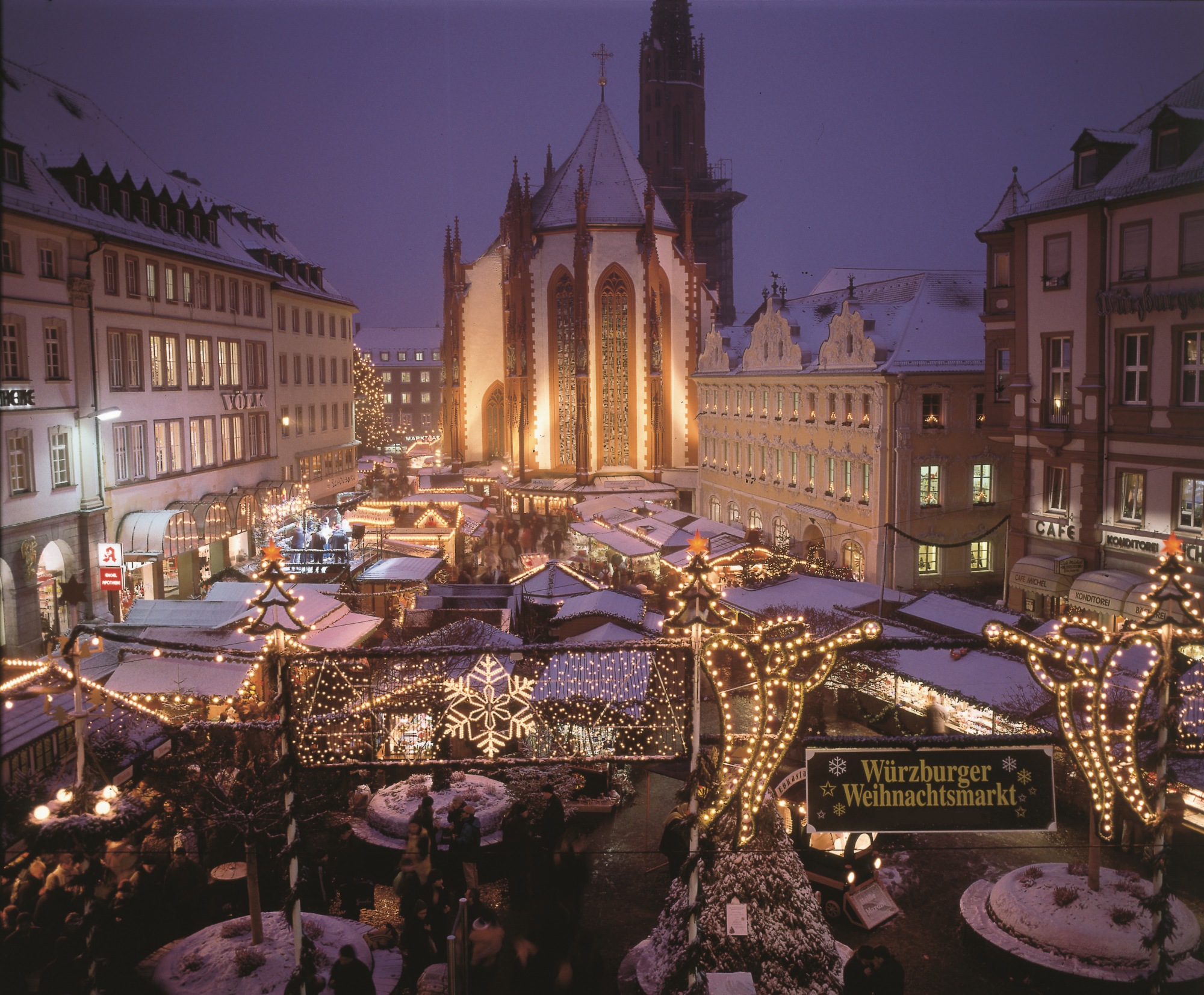 Fotos Würzburg Der Würzburger Weihnachtsmarkt findet vor der historischen