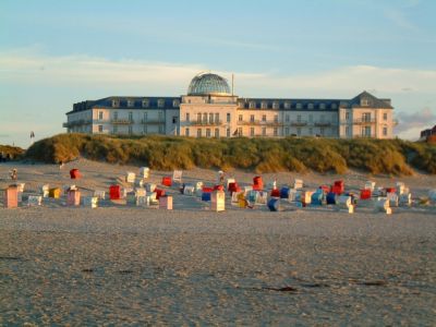 Zum Muttertag Urlaub im Strandhotel Kurhaus Juist verschenken