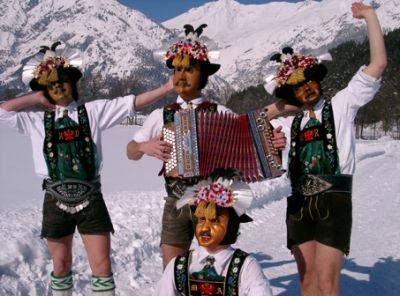 Zauberhafter Winter in der Kristallregion Hall-Wattens