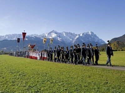 Bunter Herbst in der Zugspitz-Region: