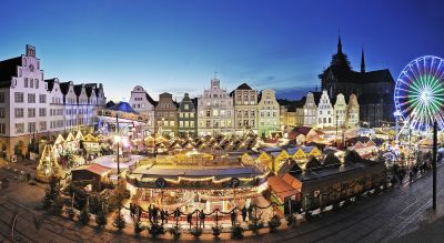 Größter Weihnachtsmarkt Norddeutschlands in Rostock